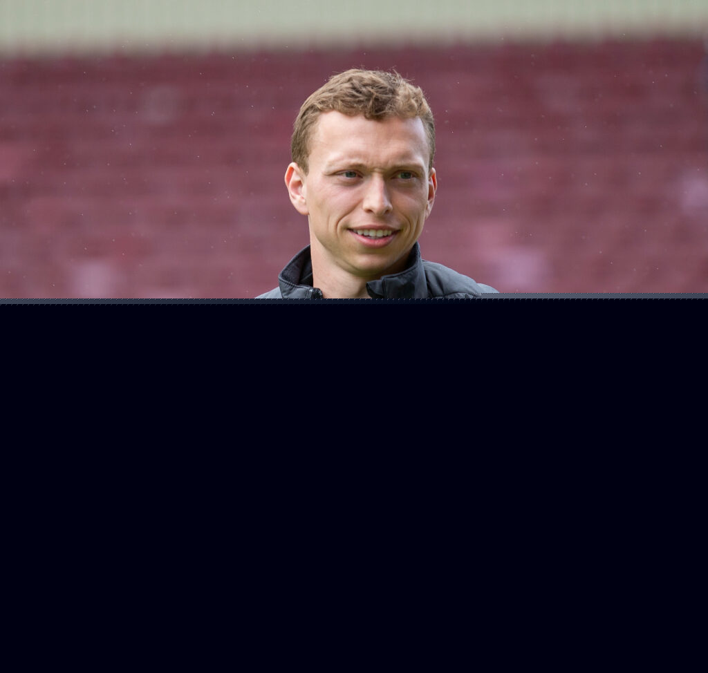 Alistair Johnston Informs Celtic He ‘Wants Everton Transfer’