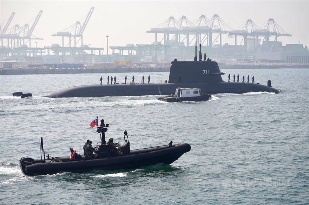 Taiwan's 1st indigenous defense submarine begins submerged tests