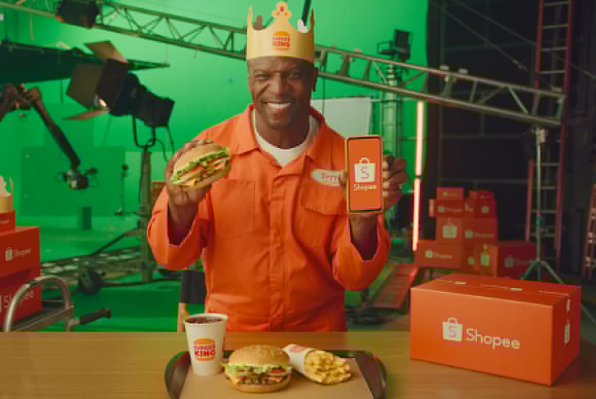 Terry Crews arruma ‘segundo emprego’ no Brasil em campanha que une BK e Shopee