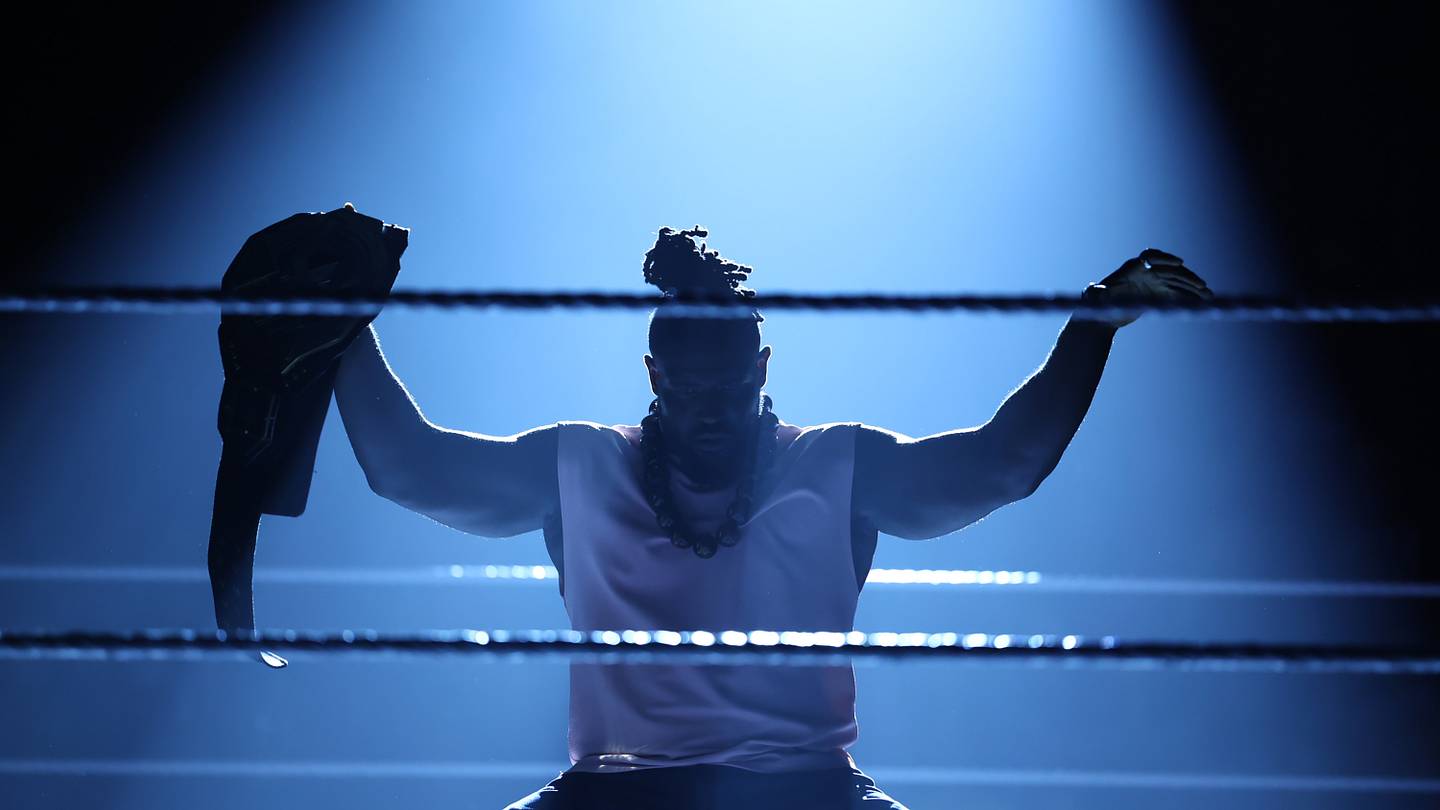 Oba Femi must be presented as a dominating force on the WWE main roster