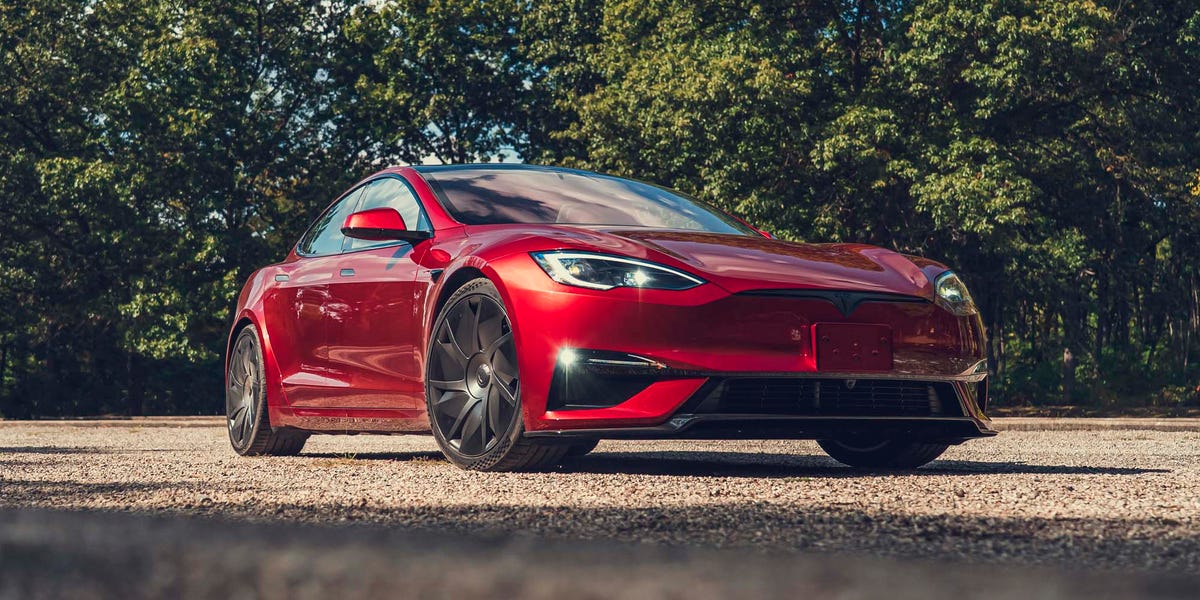 Tesla Will Kill the Model S and Model X to Build Optimus Robots Instead