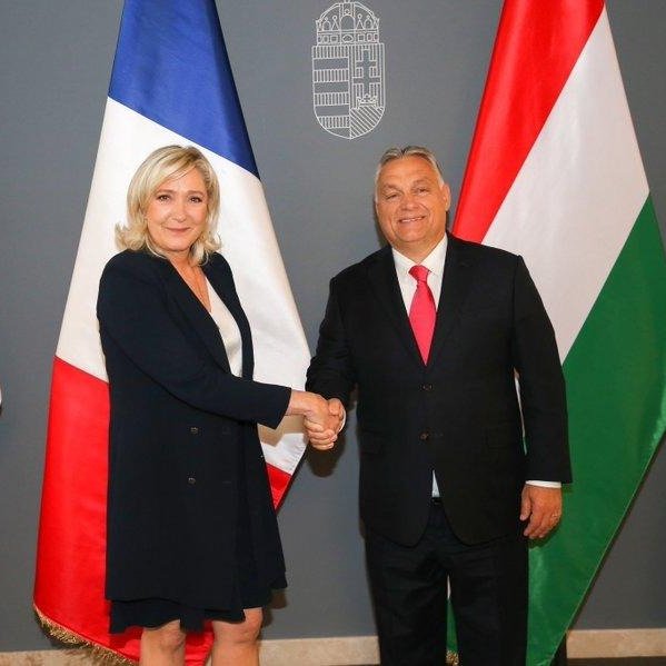 Comment on May Le Pen, Orbán and Fico’s parties form a new group at the European Parliament? by how to prevent loose skin during weight loss