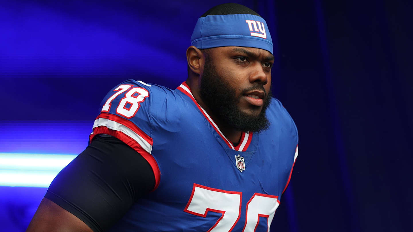 Giants Andrew Thomas Reportedly Snubbed for Year-end Award  Nomination