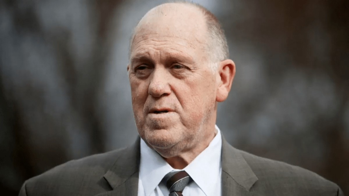 Feds pledge ICE changes in Minneapolis, but mayor says he's remaining cautious