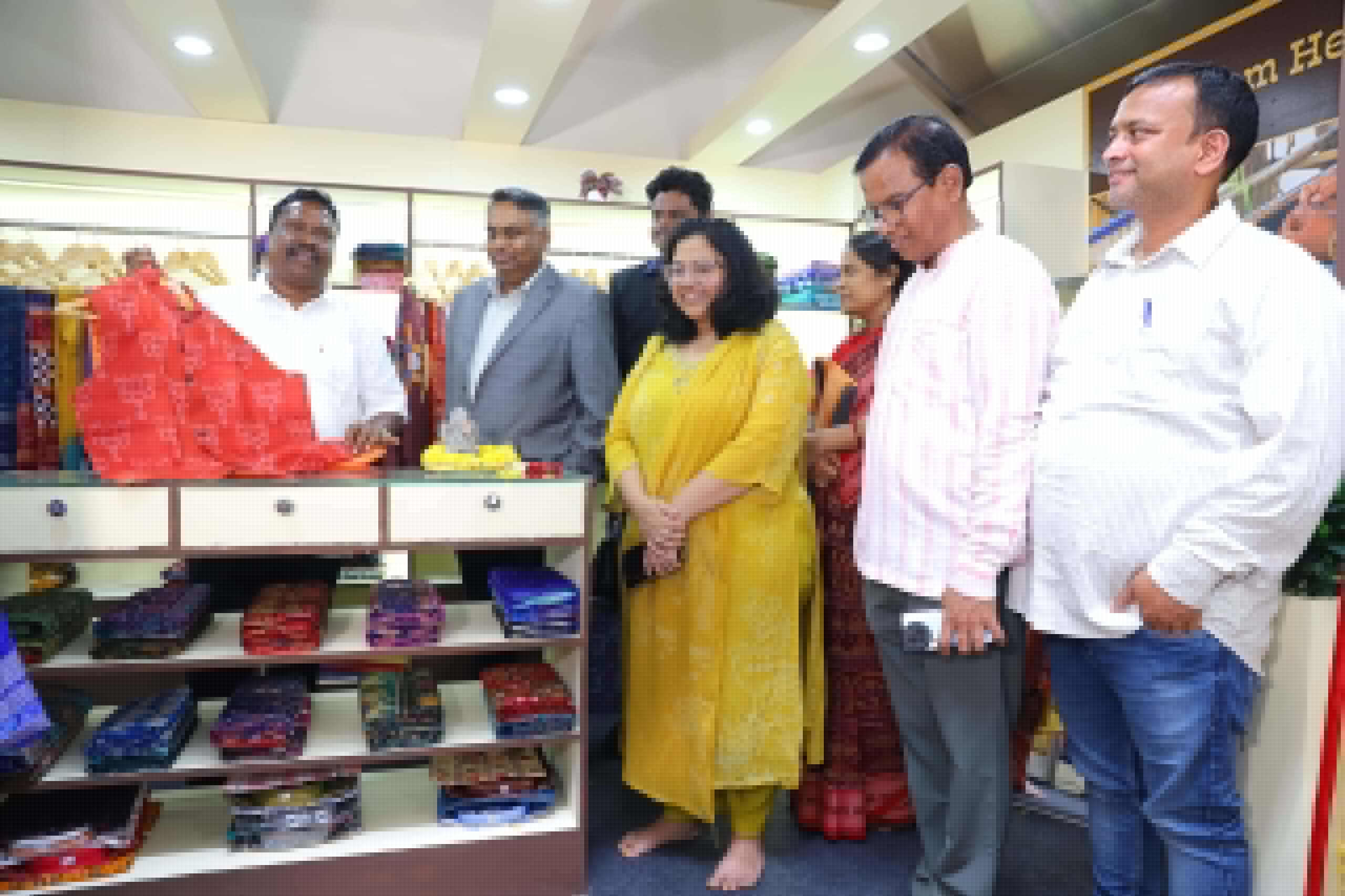 Odisha’s Crafts Conquer the Capital: ORMAS Unveils First Pop-up Store in Delhi