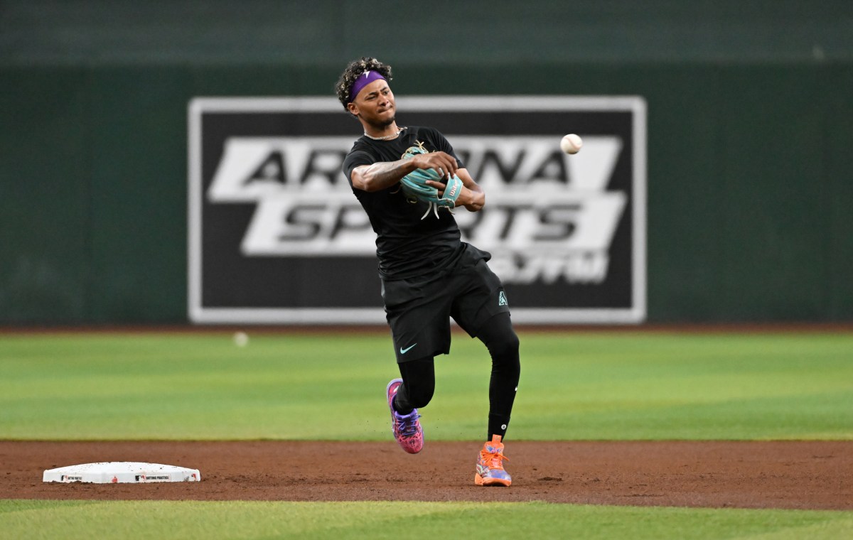 Former Cubs, Diamondbacks Infielder Reportedly Acquired by Nationals