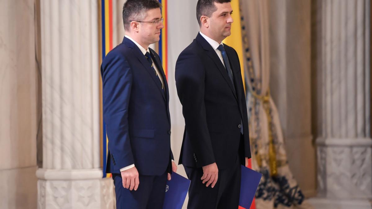 Cine este autorul proiectului de exploatare a grafitului de la Baia de Fier? Șeful SALROM îi contrazice pe Radu Miruță și Irineu Darău