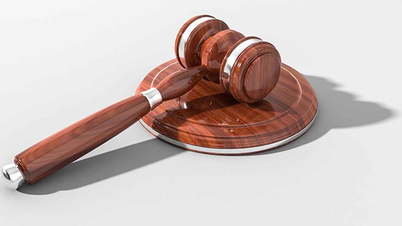 Lokayukta seizes Rs 26.55 crore worth assets of KIADB officer