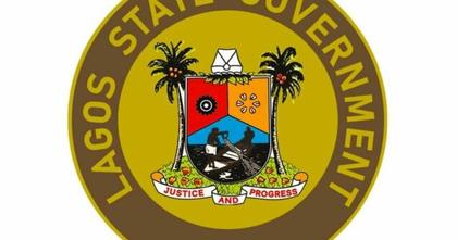 Lagos Govt Demolishes Illegal Shanties, Car Wash In Lekki