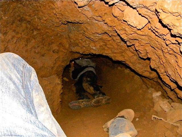 Three dead after mining pit collapse at Manso Takorase