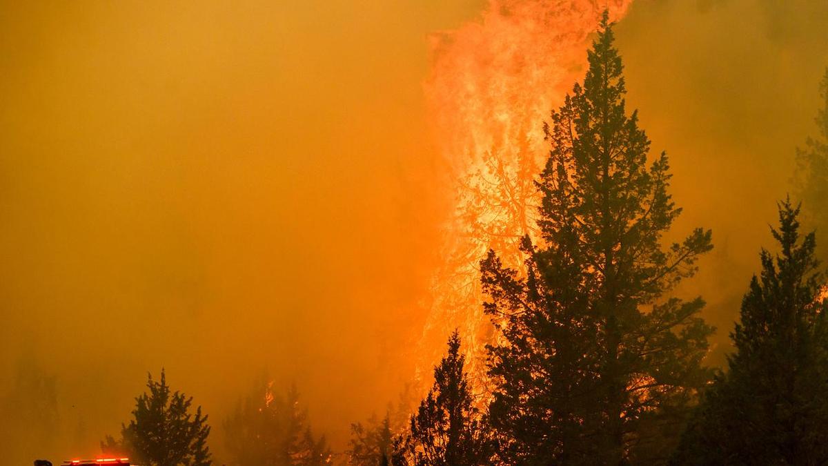 'We are not out of danger,' mass fire evacuations in US