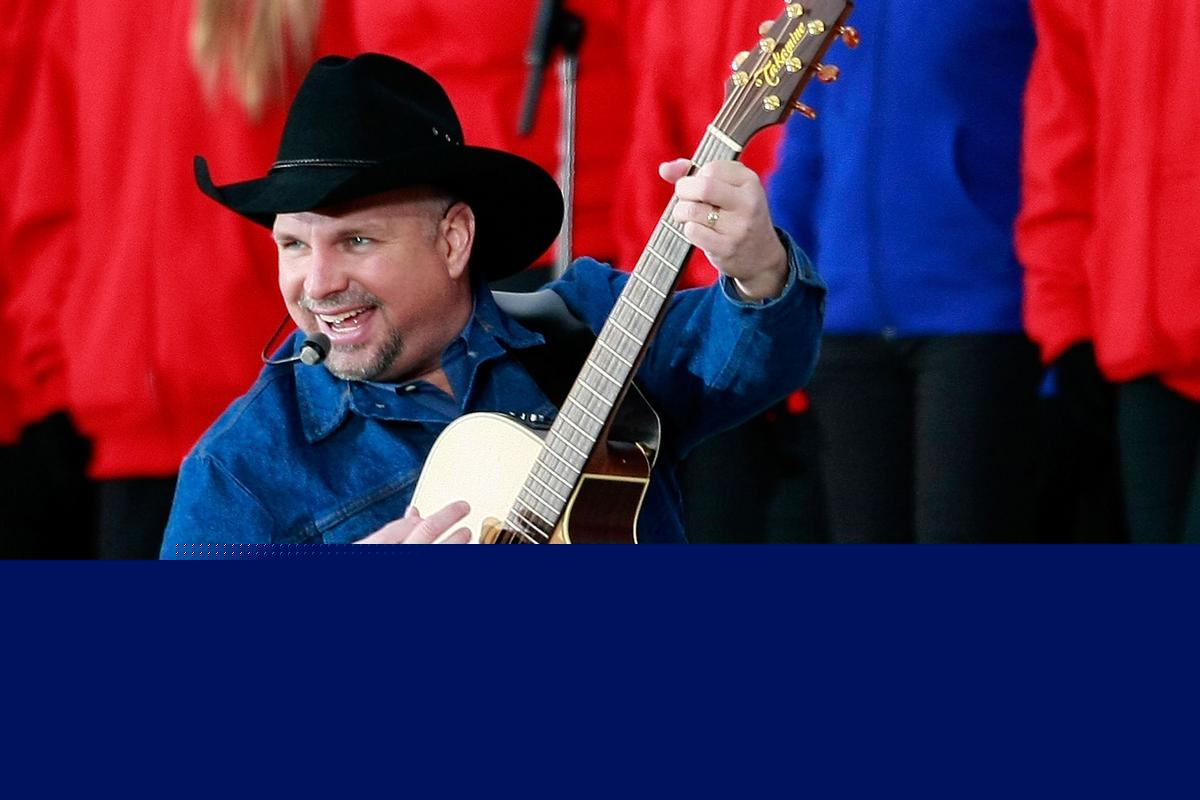 What Songs Will Be in Garth Brooks' Setlist for His 2026 Tour?