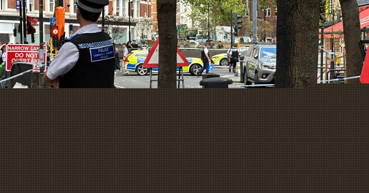 Four people taken to hospital after stabbing near Covent Garden - recap