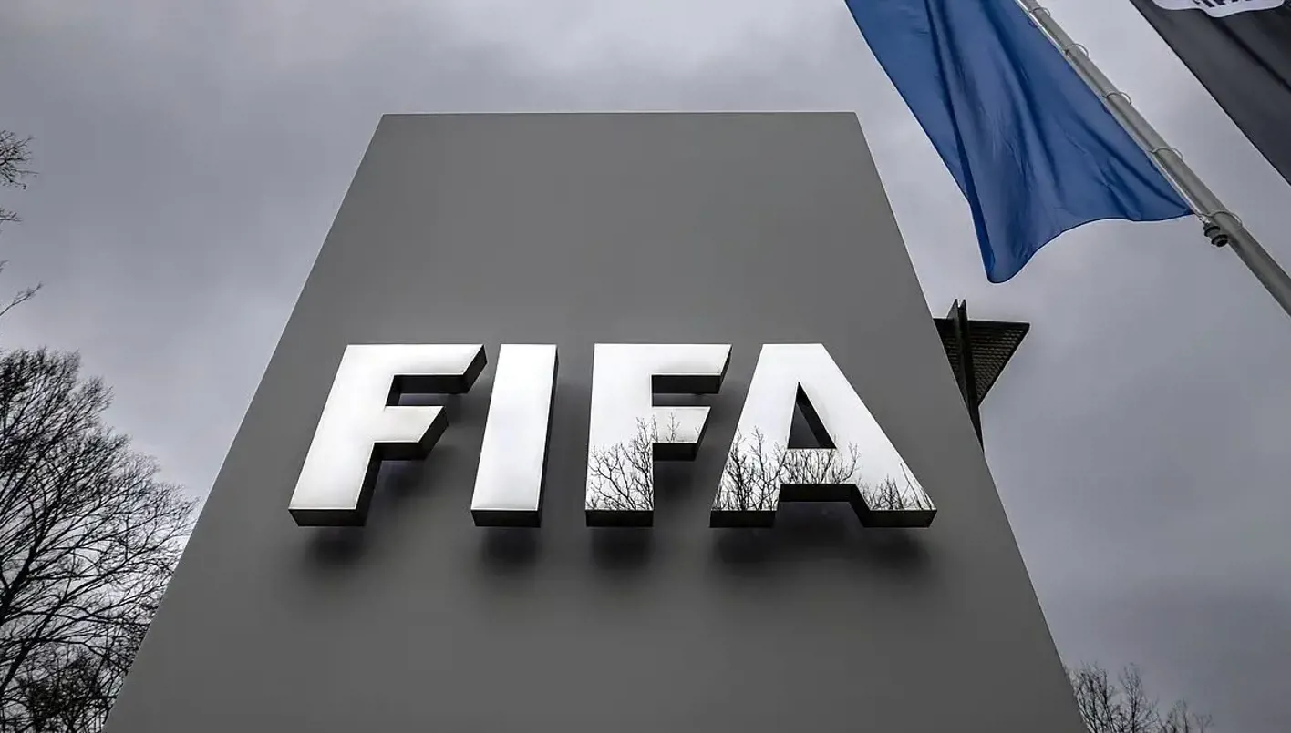 بعد تهديد المقاطعة... "فيفا" يرفض التراجع عن مشروعه التجاري