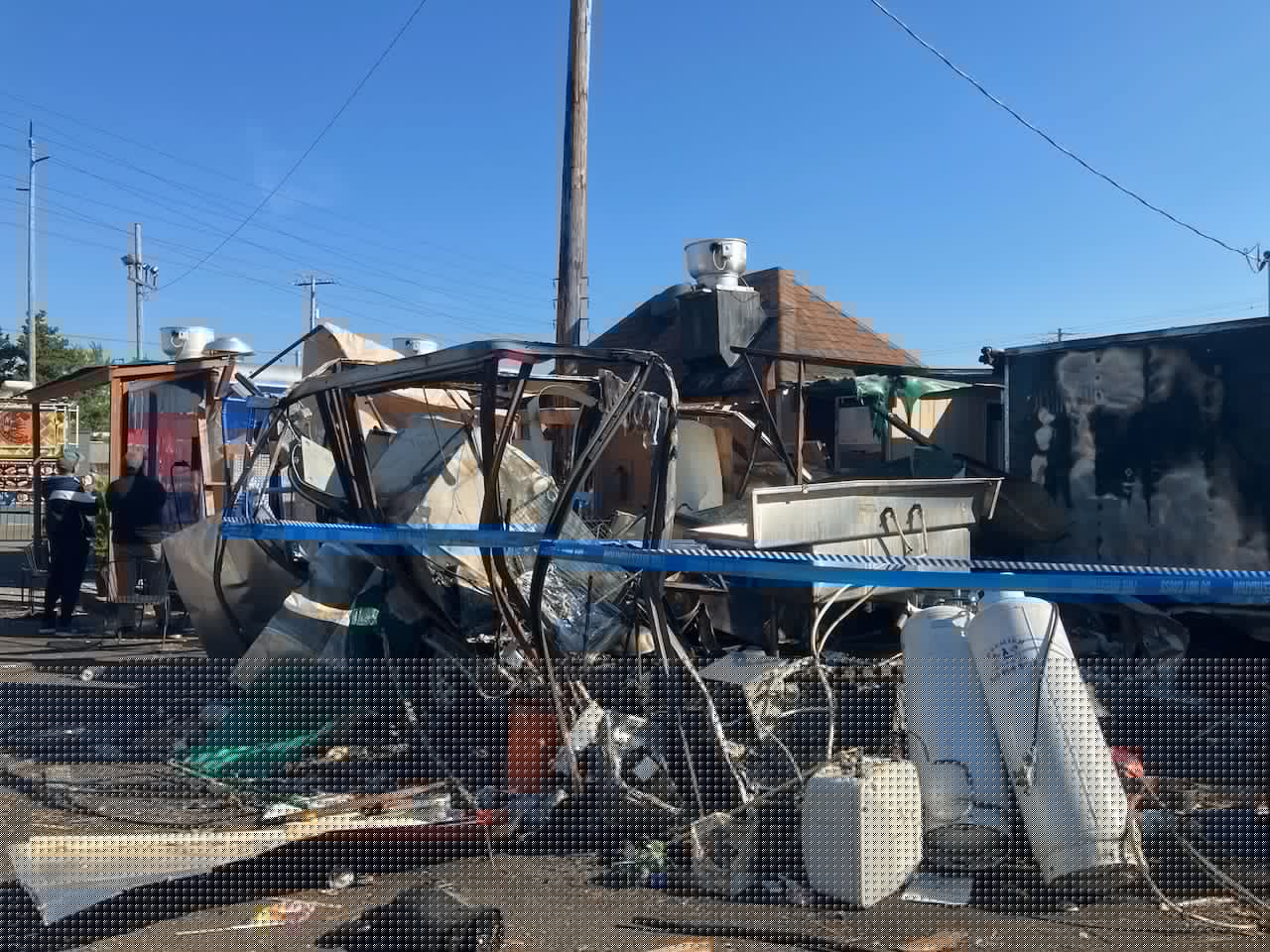 Explosion rocks SE Portland food-cart pod, damaging multiple businesses