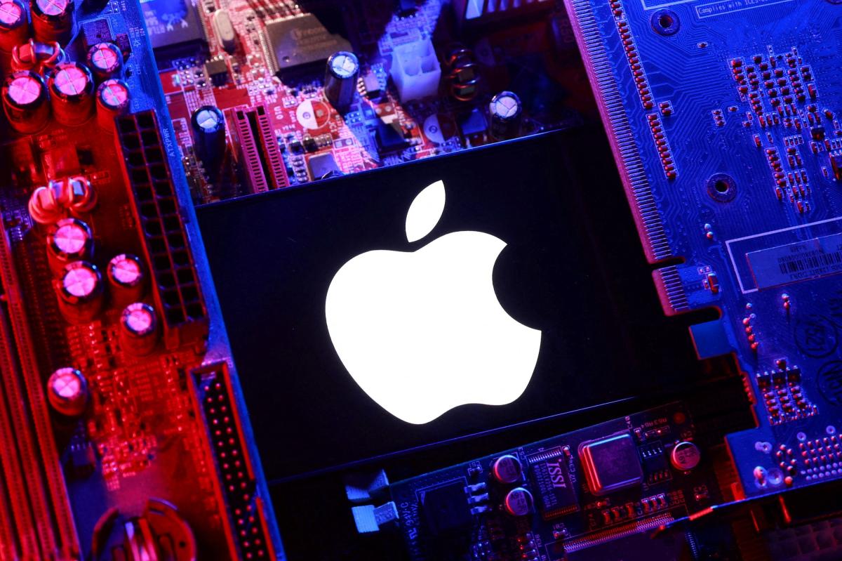 Apple testing China’s CXMT memory chips for iPhones and MacBooks: report