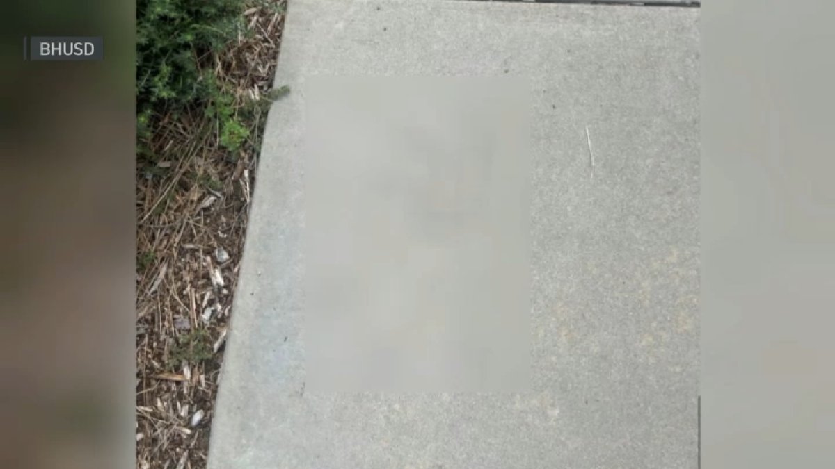 Swastika drawn outside Beverly Hills elementary school
