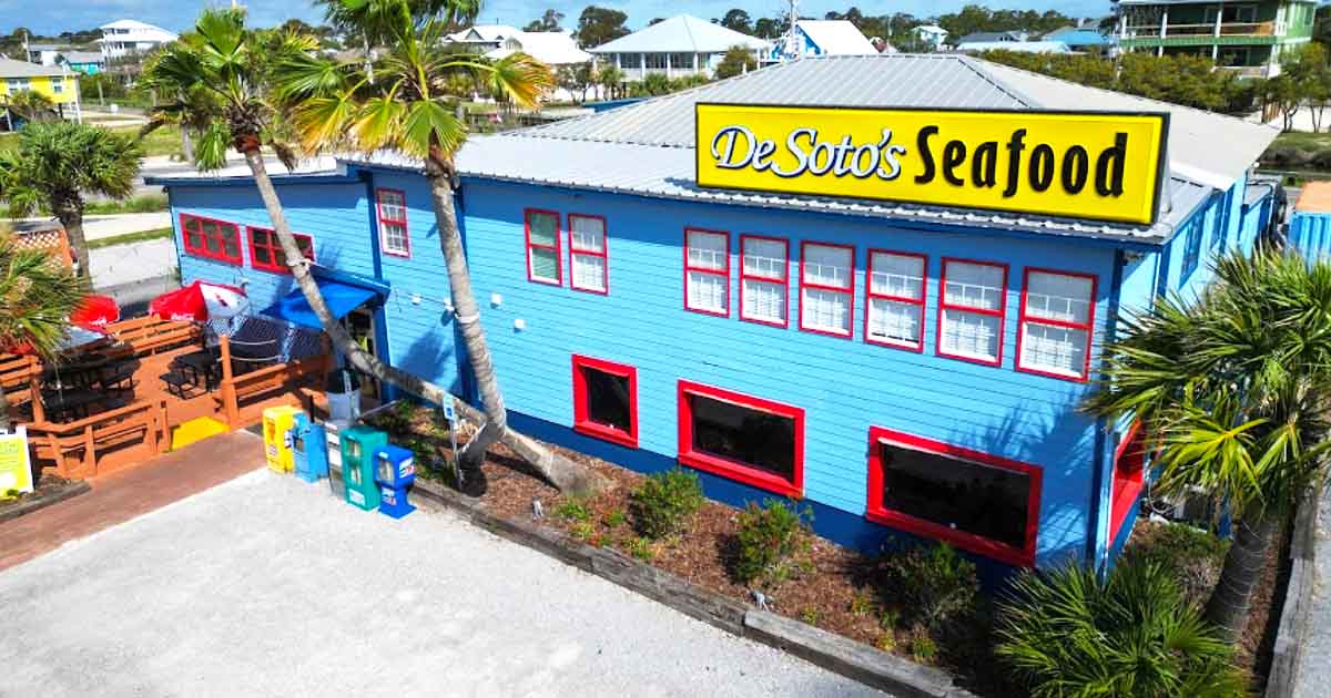This Legendary Restaurant In Alabama Has A Fried Flounder Known Throughout The State