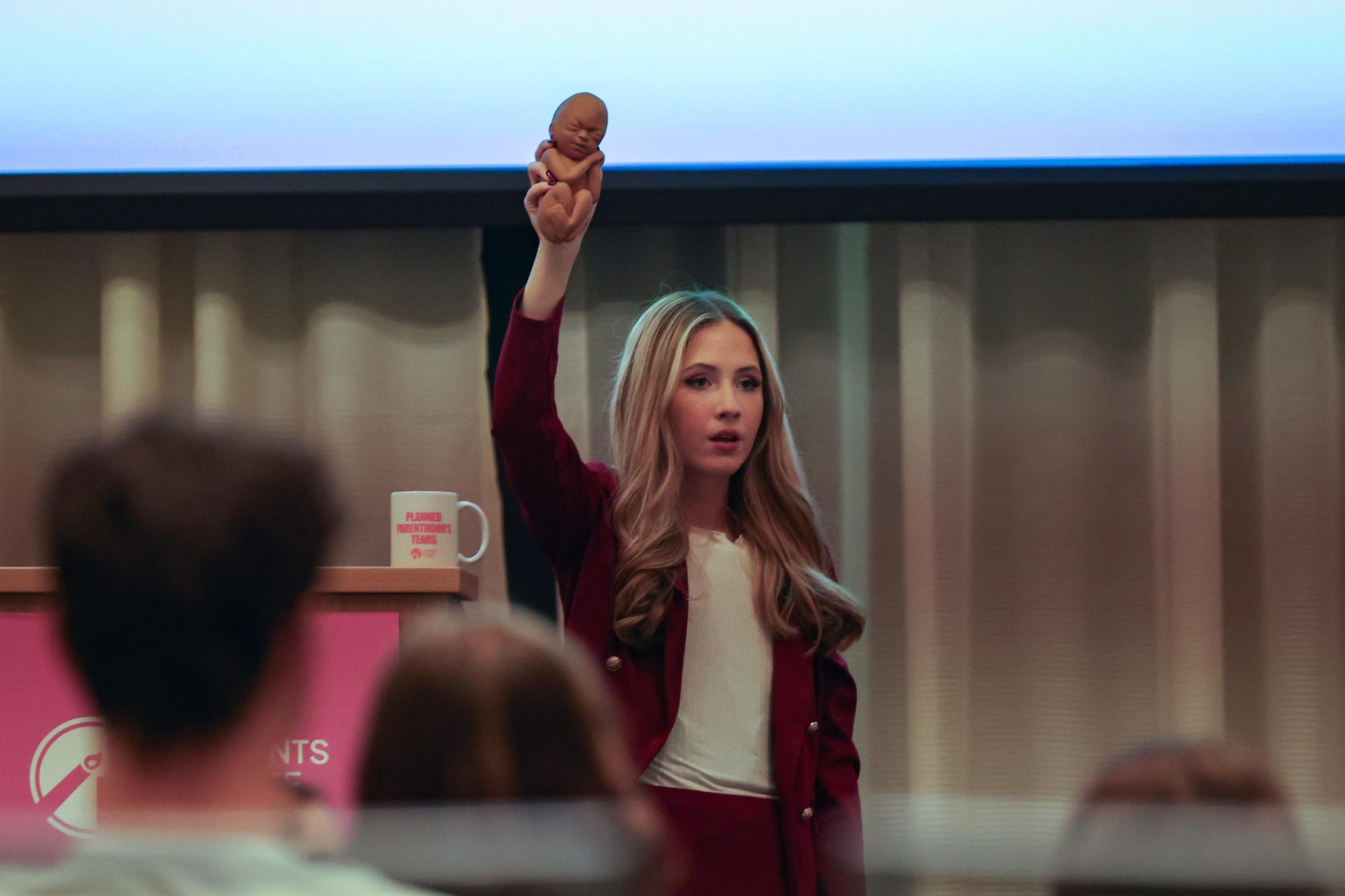 VIDEO:  ‘Make Gen Z Anti-Abortion’ campus tour stops at UK
