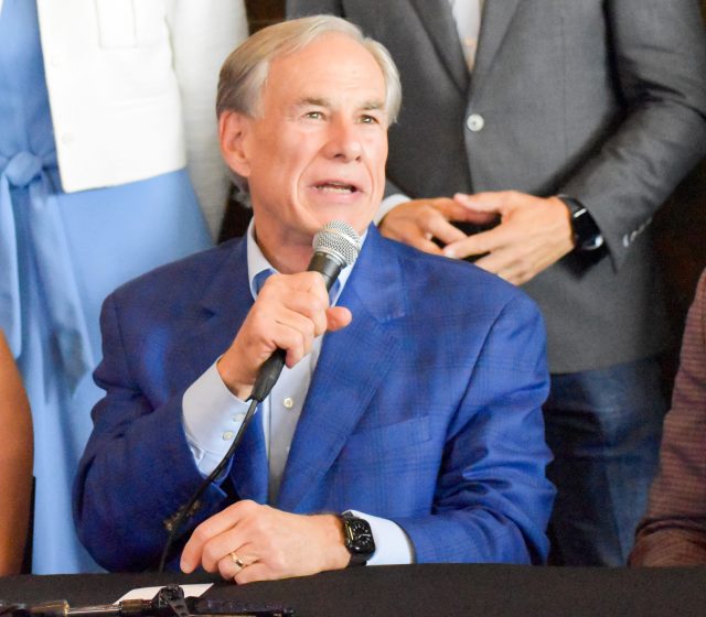 Data center approvals in Texas halted until audits completed, Gov. Greg Abbott says