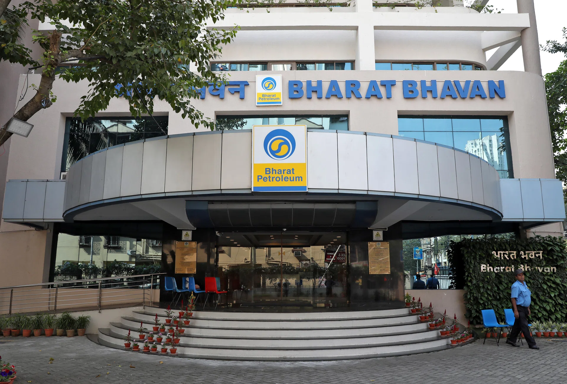 India’s Bharat Petroleum plans Singapore trading hub to cut costs and boost margins