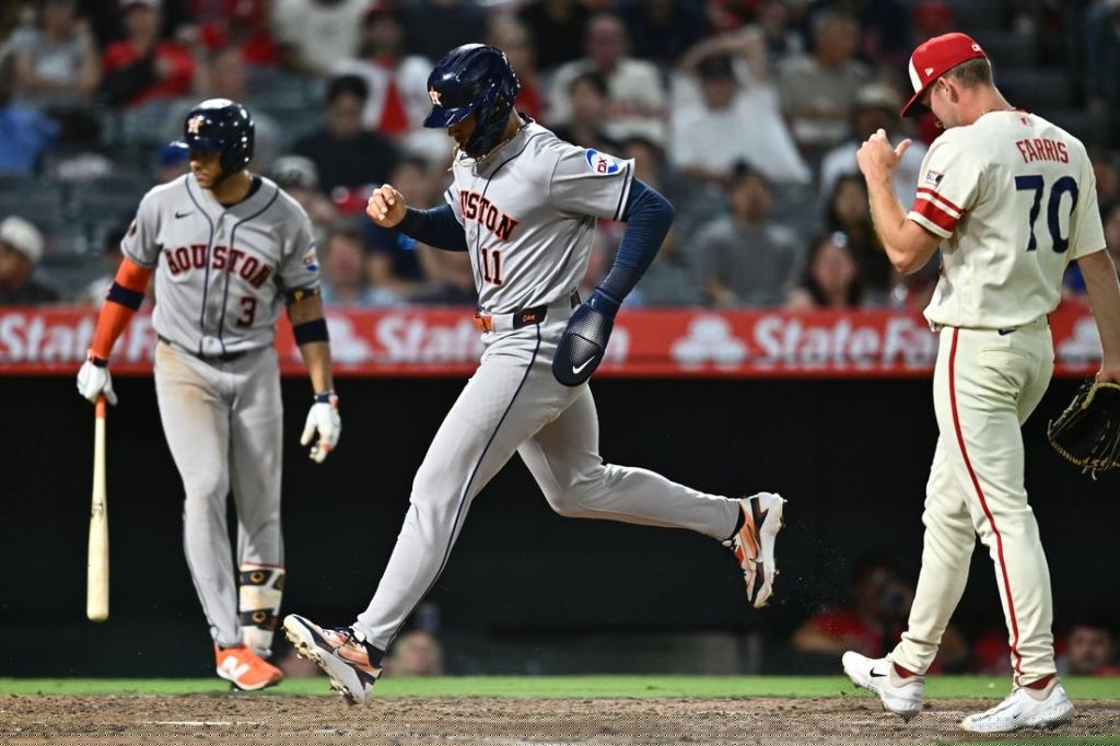 Diaz, Astros overtake Angels, cap series sweep