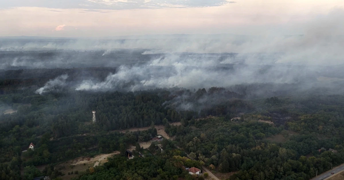 Operativni tim: Šest aktivnih požara u Srbiji, fokus na gašenju požara u Deliblatskoj peščari