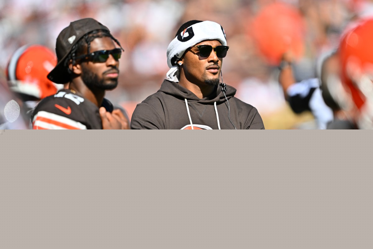 Browns Coach Won't Hand Shedeur Sanders or Deshaun Watson the Starting Job