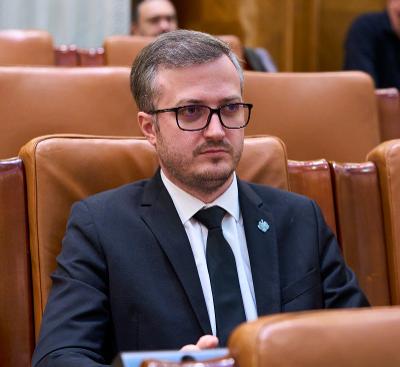 Ștefăniță Avrămescu: ‘Sub pretextul PNRR, PSD, PNL, USR și UDMR impun o lege care afectează modul în care românii își încălzesc locuințele’