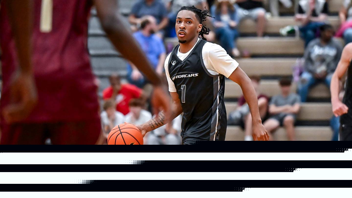 Yet another ridiculous Carlos Medlock Jr. practice highlight has surfaced
